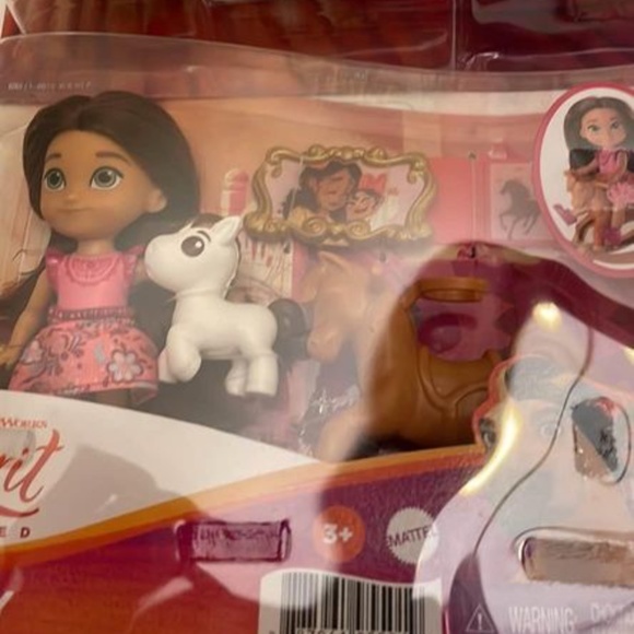 BRAND NEW sealed spirit untamed lucky 4 inch doll set toy - Picture 3 of 3